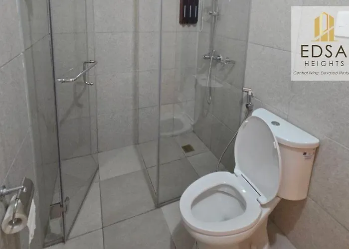 Apartment Elegant And Spacious Unit At Ama Tower 3423
