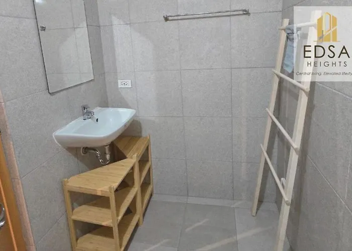Elegant And Spacious Unit At Ama Tower 3423 *